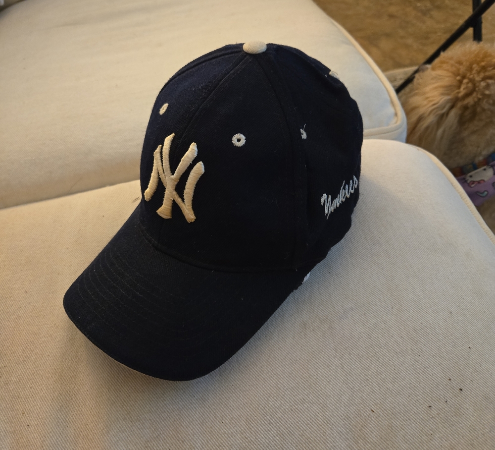 New York Yankees Navy Blue Cap
